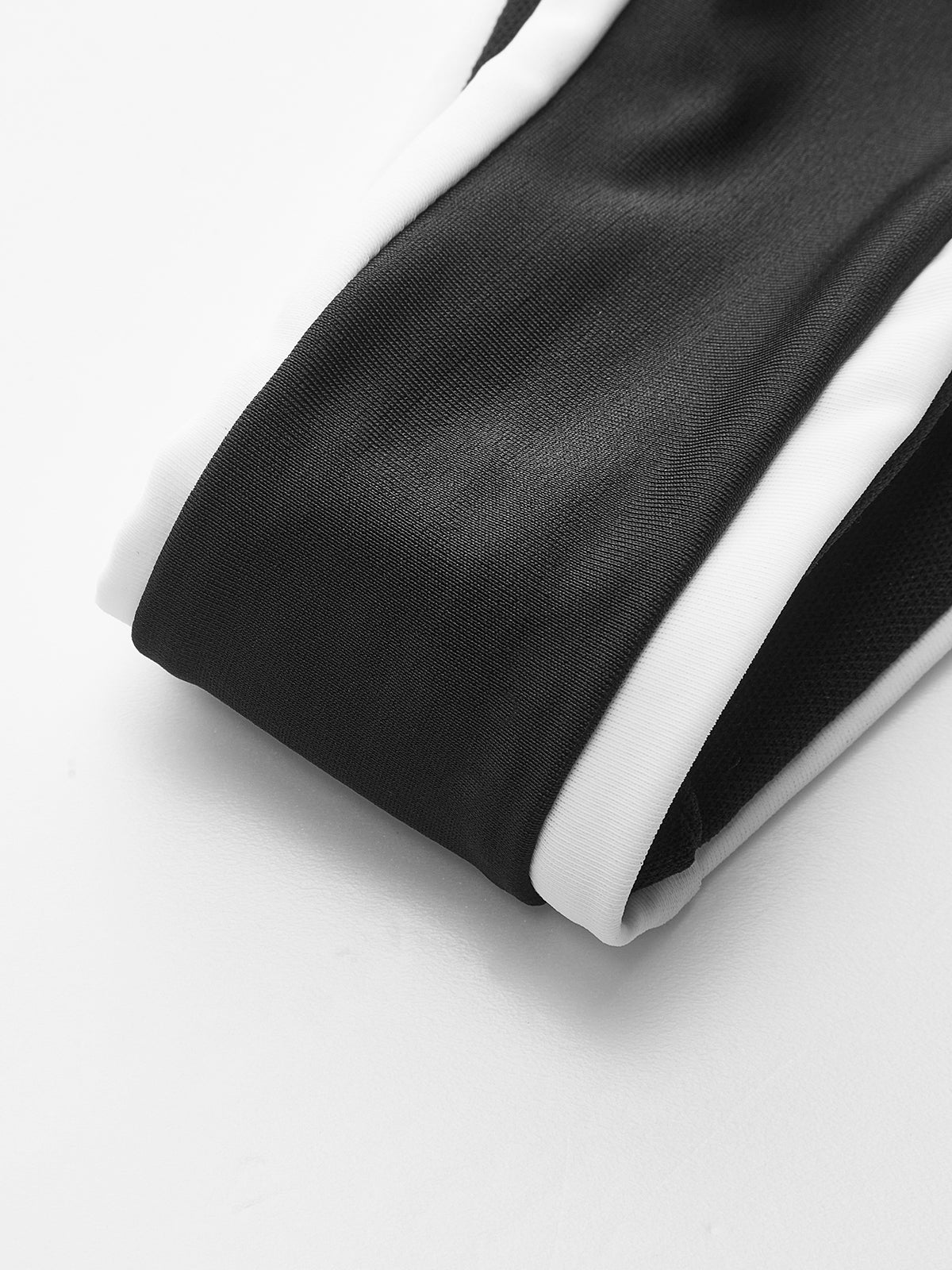 Kontrast Kesik Bikini Takımı