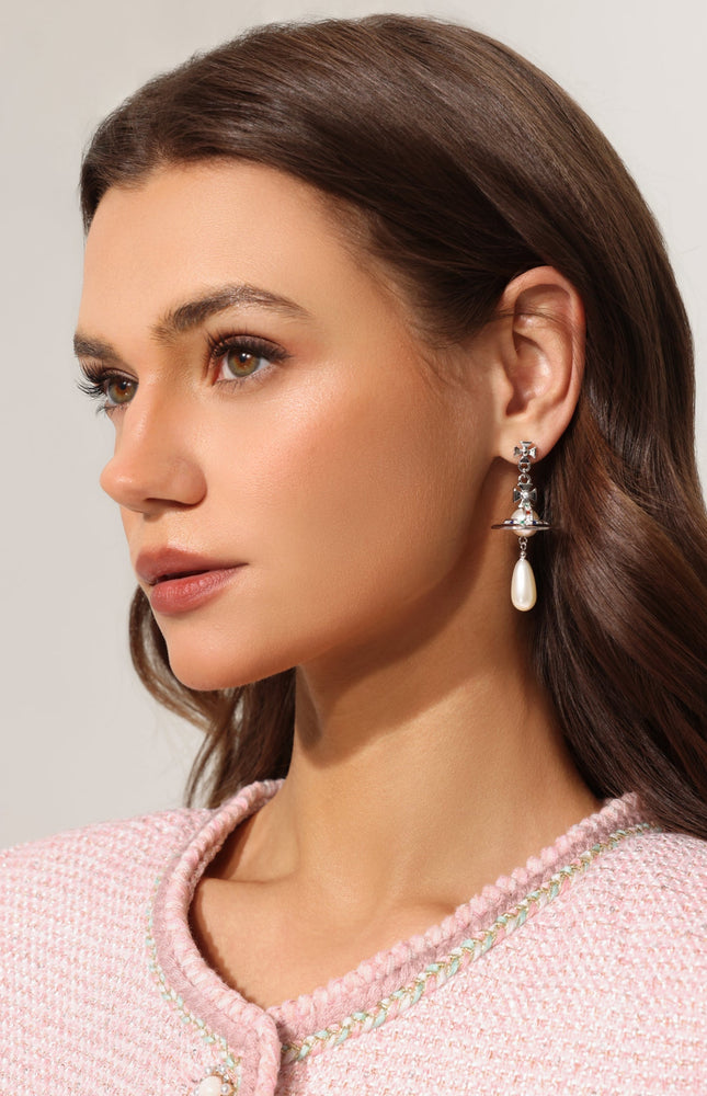 Sada İnci ve Taş Detaylı Küpe