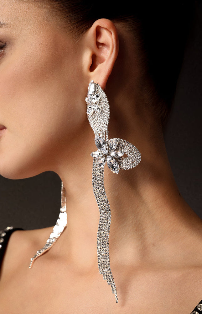 Tannen Taş Detaylı Yılan Model Küpeler