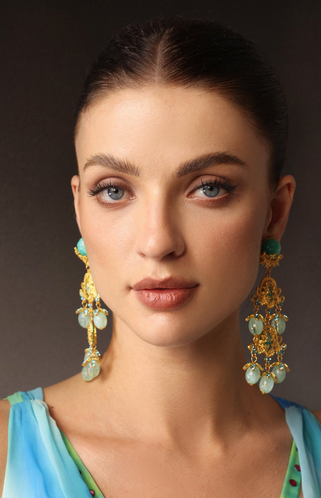 Aslan Detaylı Püsküllü Küpe