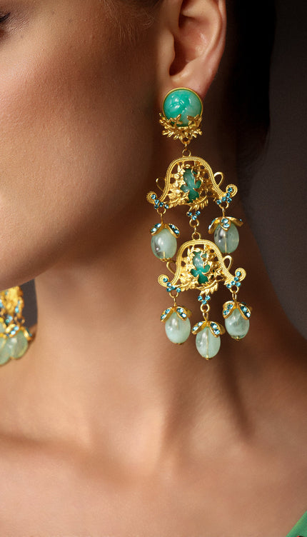 Aslan Detaylı Püsküllü Küpe