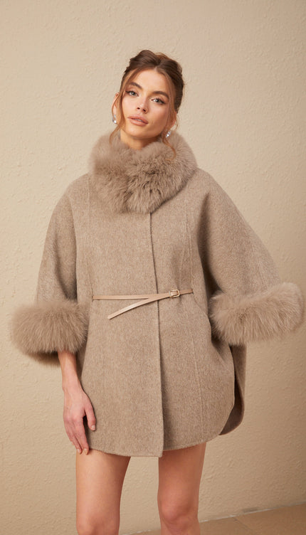 Chloris Yünlü Kürk Kuşaklı Kapüşonlu Kaban