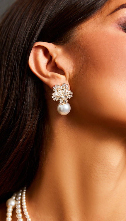 Zaha İnci ve Taş Detaylı Küpe