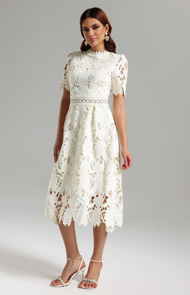 Bloom Lace Elegance Elbise