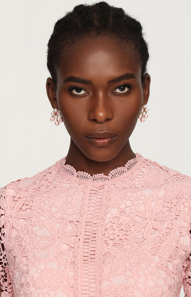 Villy İnci ve Taş Detaylı Küpeler