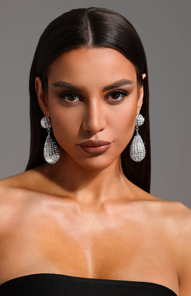 Rosanna Damla Şeklinde Taş Detaylı Küpeler