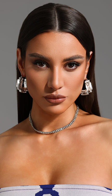 Yako Kare Kesim Taşlı Küpeler