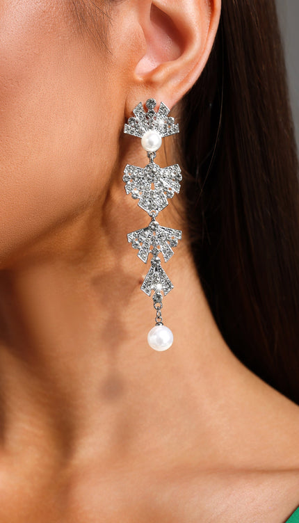 Forina İnci ve Taş Detaylı Küpe