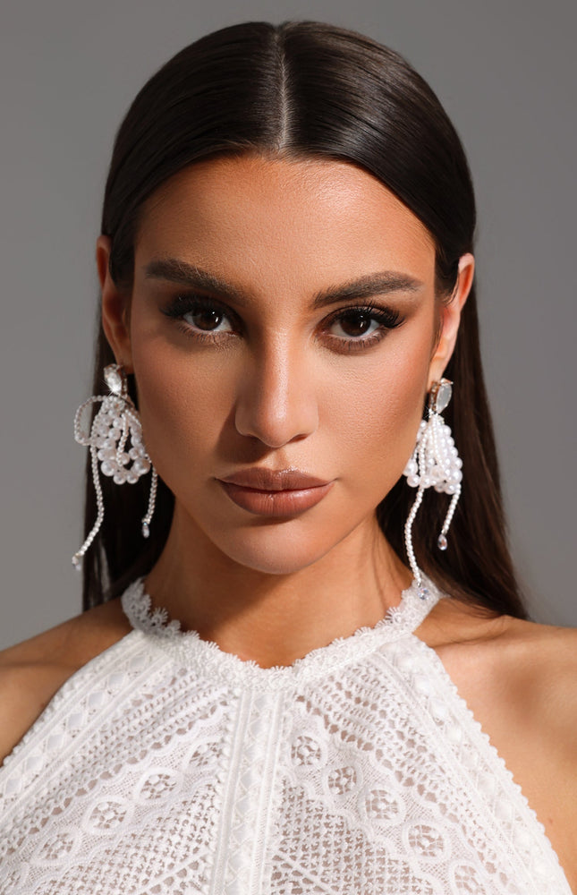 Tate İnci ve Taş Detaylı Saçaklı Büyük Küpeler