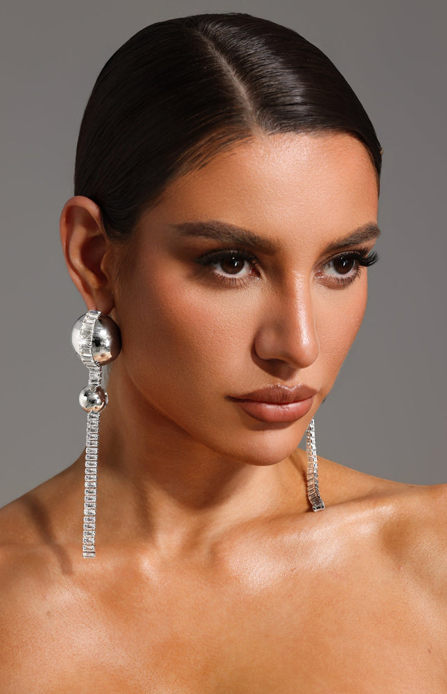 Çift Top Püsküllü Küpe