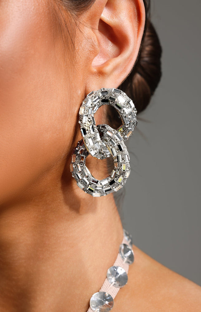 Oval Taş Detaylı Geometrik Küpeler