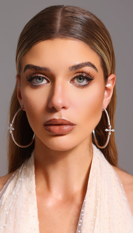 Tatlı Taş Detaylı Daire Küpeler