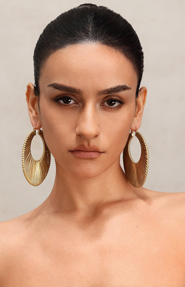 Keve Yuvarlak Örgü Küpe