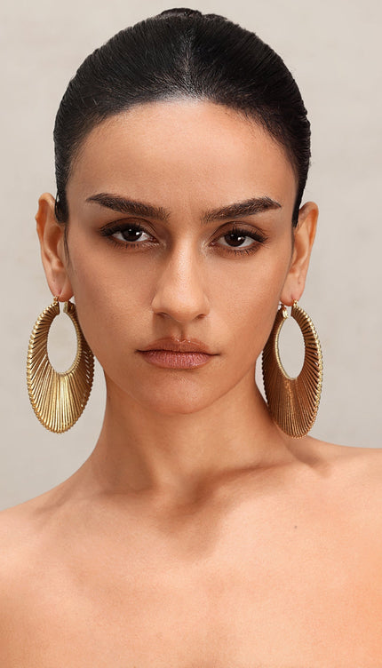 Keve Yuvarlak Örgü Küpe