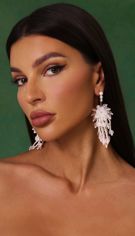 Suku Püsküllü Çiçekli İnci Küpeler