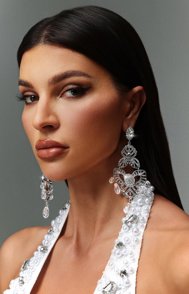 Baskılı Taş Detaylı Oyuk Küpe