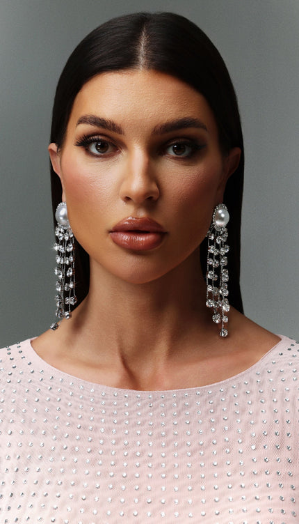 Lizbet İnci ve Taş Detaylı Püsküllü Küpeler