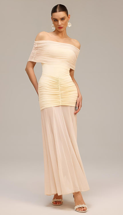 Omuz Açık Pileli Maksi Elbise