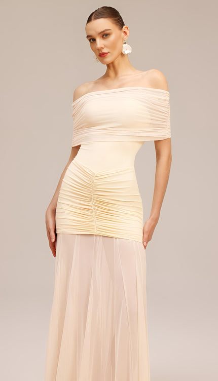 Omuz Açık Pileli Maksi Elbise