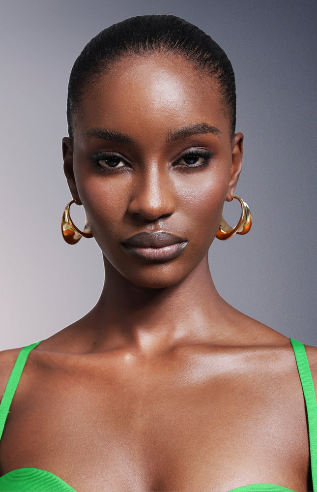 Maoma Metalik Kıvrım Küpe