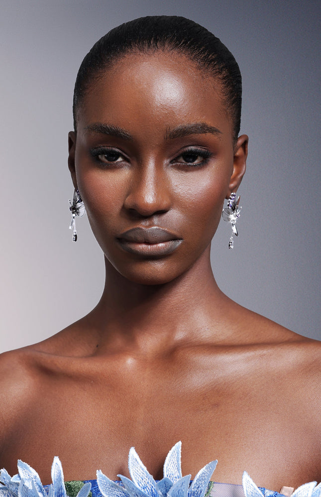 Kidia Kelebek Taş Detaylı Küpeler