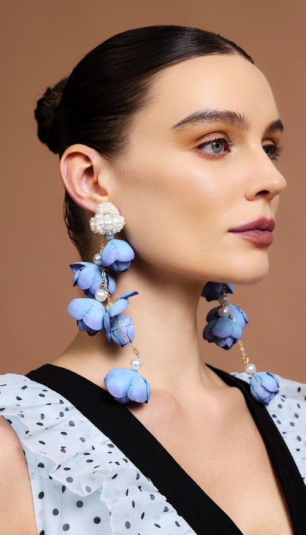 Delisy Çiçek ve İnci Püsküllü Küpe