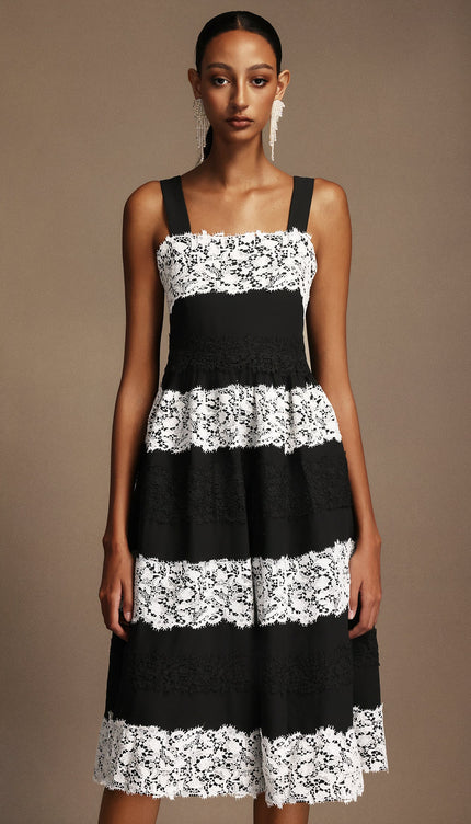 Noir & Blanc Dantel Elbise