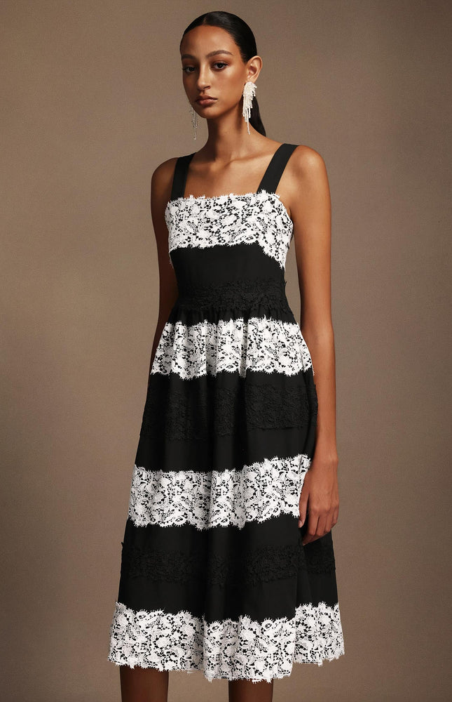 Noir & Blanc Dantel Elbise