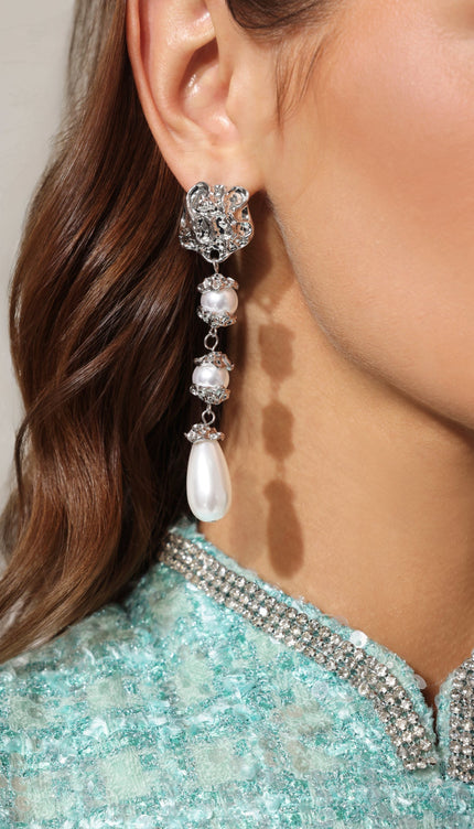 Teray İnci Püsküllü Asimetrik Küpeler