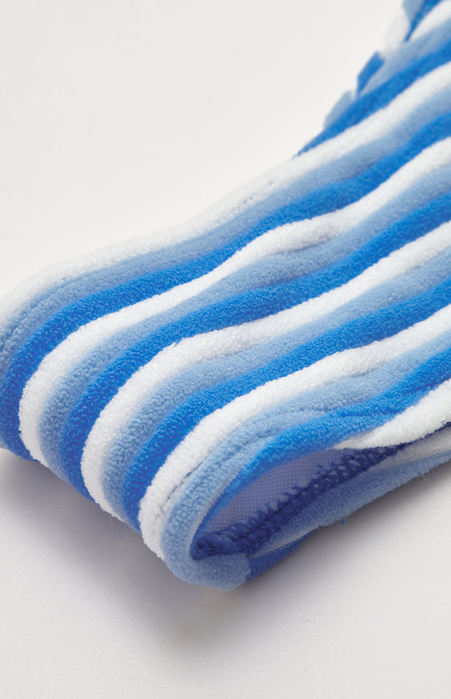 Halter Üçgen Çizgili Bikini Takımı