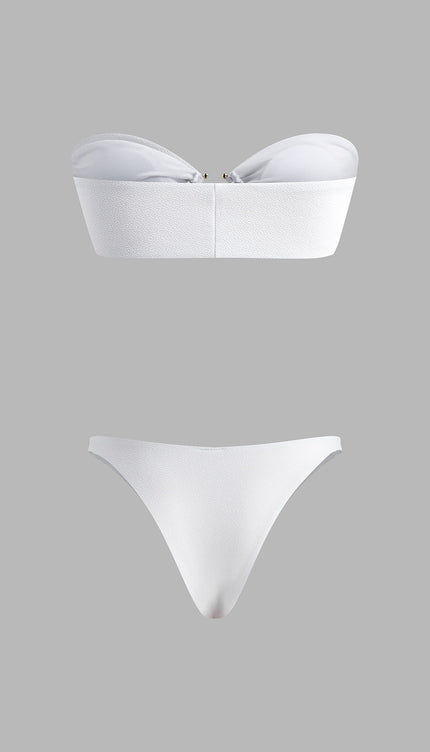 Halka Kesimli Göğüs Detay Bikini Takımı