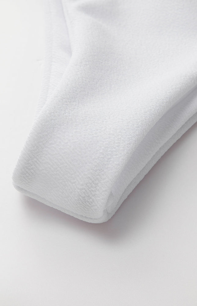 Halka Kesimli Göğüs Detay Bikini Takımı