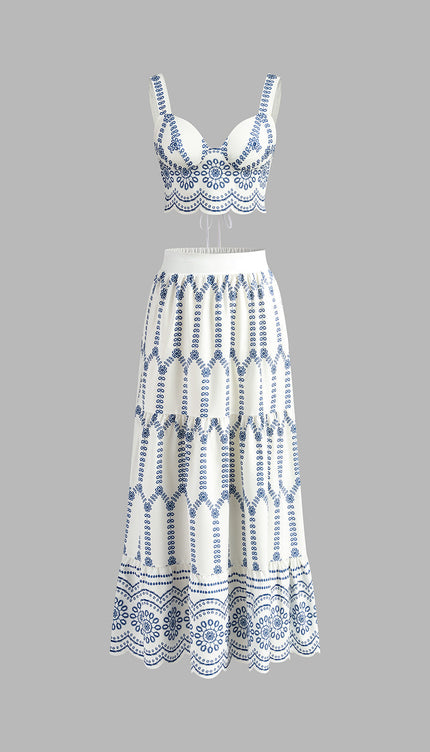 İşlemeli Kolsuz Kravat Sırtlı Etek Takım