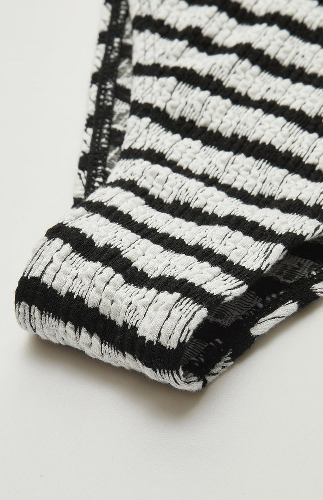 Çizgili Sırtı Bağlamalı Bikini Takımı