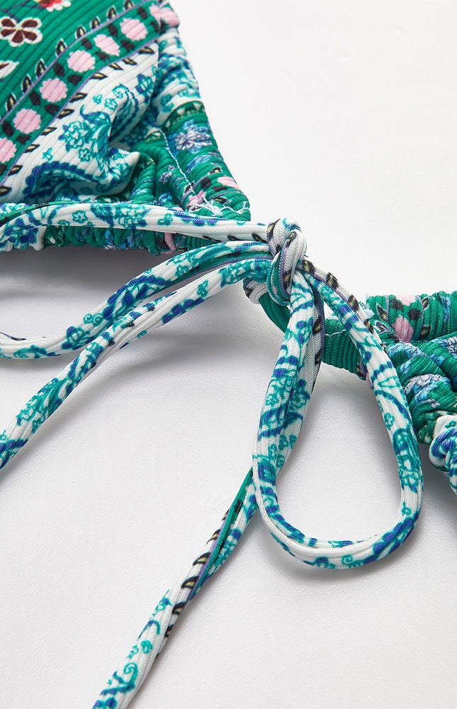 Çiçekli Önden Bağlamalı Bikini Takımı