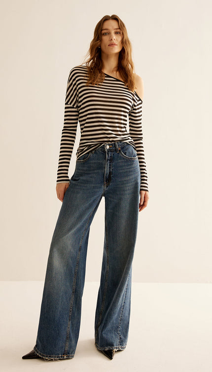 Asimetrik Yaka Çizgili Tişört