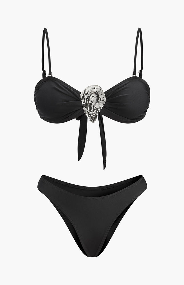 Metal Detaylı Bağlama Bikini Takımı