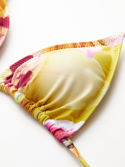 Çiçek Desenli Boyundan Bağlama Bikini Takımı