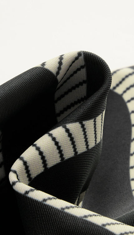 Şık Dalga Desenli Üçgen Bikini Seti