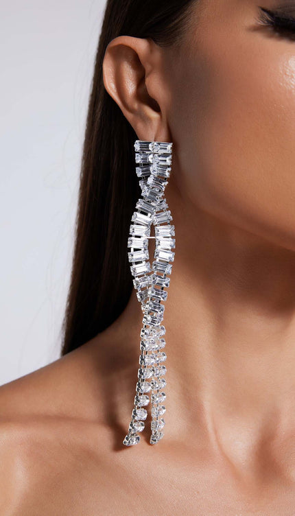 Henlina Çift Sıralı Taş Detaylı Küpeler