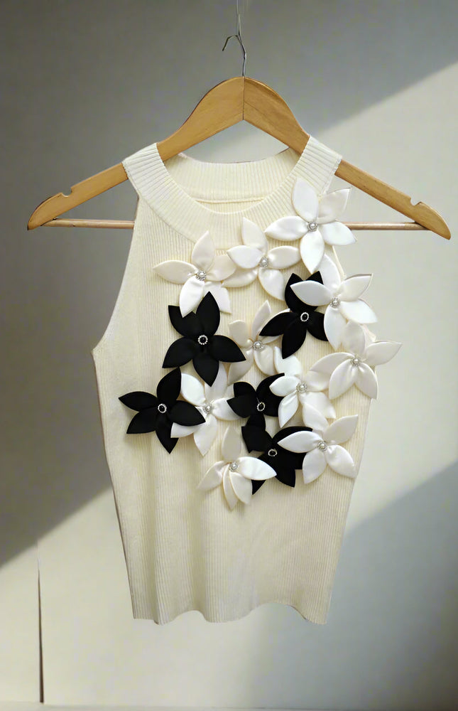 Monochrome Blossom Üst