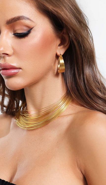 Mercedes Altın Renkli Küpe ve Kolye Seti