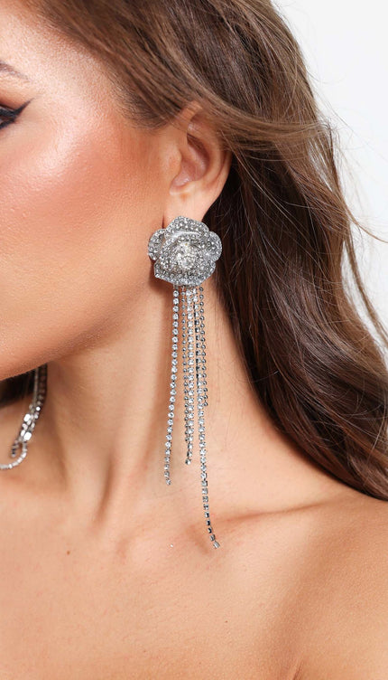 Meryl Gül Püsküllü Küpeler