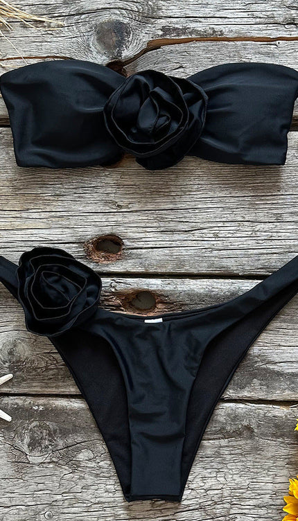 Gül Detay Bikini Takımı