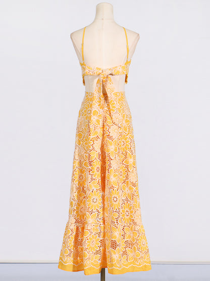 Çiçek Desenli Dantel Kolsuz Elbise