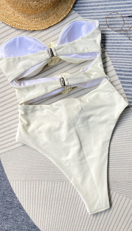 Gül Detaylı Starplez Mayo