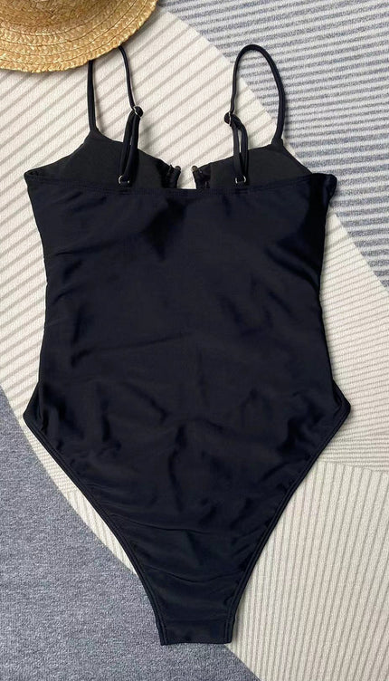 Askılı Metal Detaylı Mayo