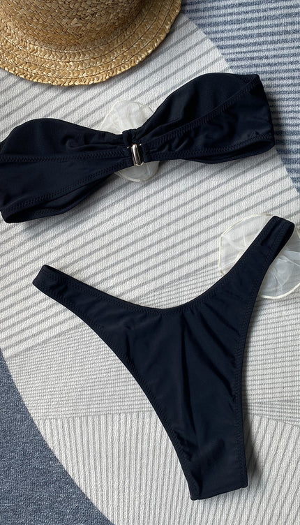 Gül Detay Bikini Takımı