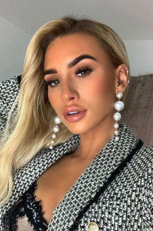 Zarif İnci Sarkan Küpeler