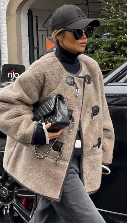 Kısa Kürklü Ceket Mont